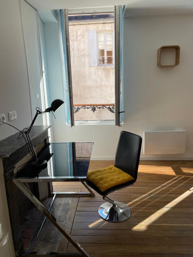 Le Studio De La Fosse Dionne Tonnerre Exteriör bild